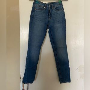 Universal thread skinny jeans